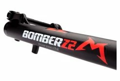 Fourche Marzocchi Bomber Z2 E-Bike Rail 27.5'' | Boost 15x110mm | Déport 44mm | Noir 2023 9 Fourche Marzocchi Bomber Z2 E-Bike Rail 27.5'' | Boost 15x110mm | Déport 44mm | Noir 2023 -Suspensions VTT vendre unnamed file 1289