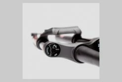 Fourche Marzocchi Bomber Z2 Rail 29'' | Boost 15x110mm | Déport 44mm | Noir 2023 -Suspensions VTT vendre unnamed file 374