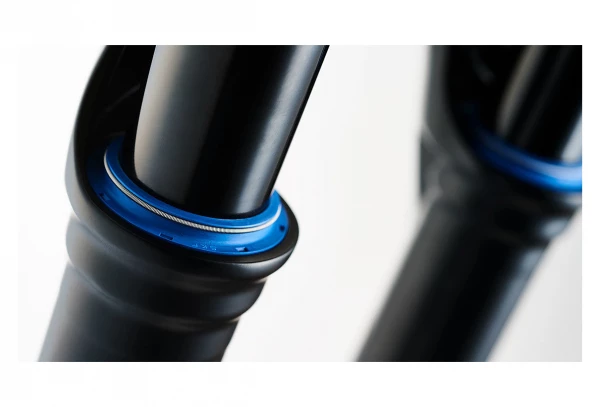 Fourche Öhlins RXF 38 M2 Air 29'' | Boost 15x110mm | Offset 44 Noir 6 Fourche Öhlins RXF 38 M2 Air 29'' | Boost 15x110mm | Offset 44 Noir – Image 4