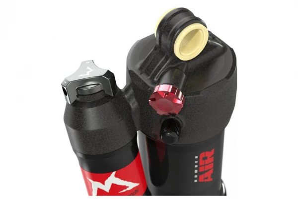 Amortisseur Marzocchi Bomber Air Sweep-Adj Evol LV Métrique 2023 Noir 4 Amortisseur Marzocchi Bomber Air Sweep-Adj Evol LV Métrique 2023 Noir – Image 2